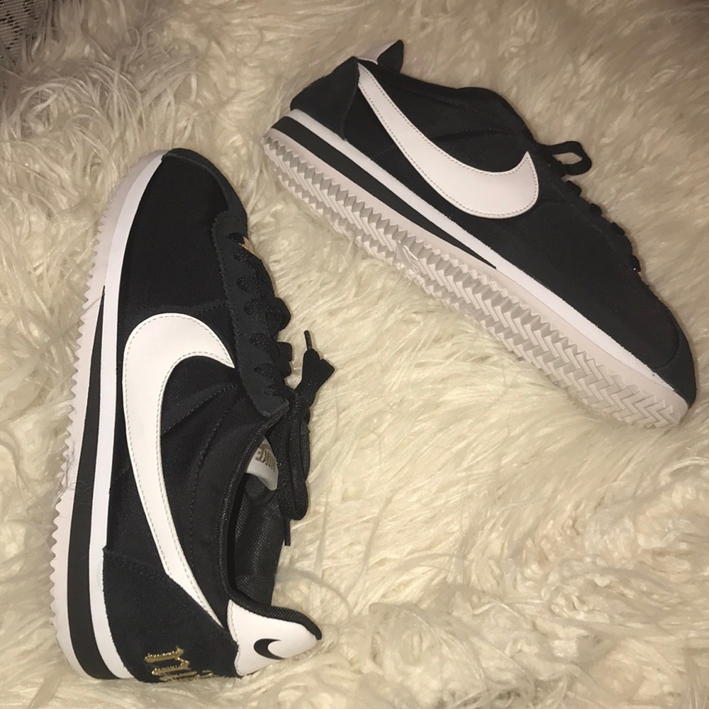Nike Classic Cortez Premium XLV Women's Shoe